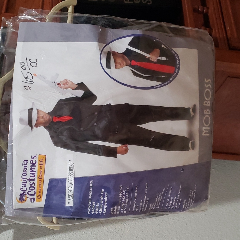 Mens Halloween  costume